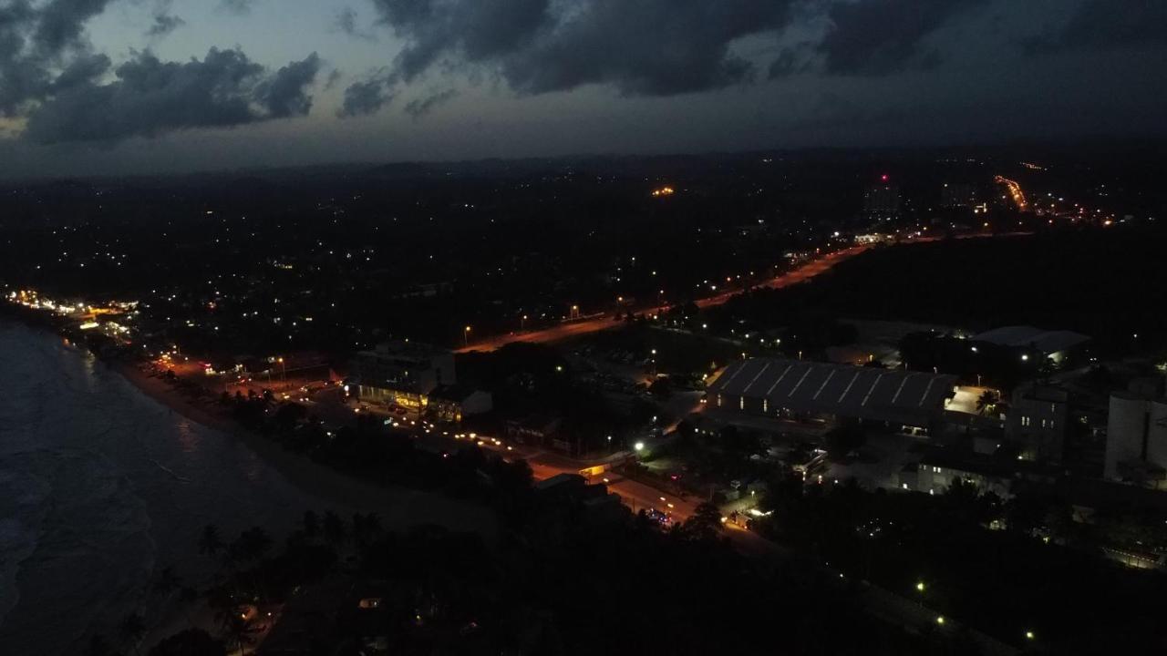 Mount Rich Rumassala Hotel Unawatuna Buitenkant foto