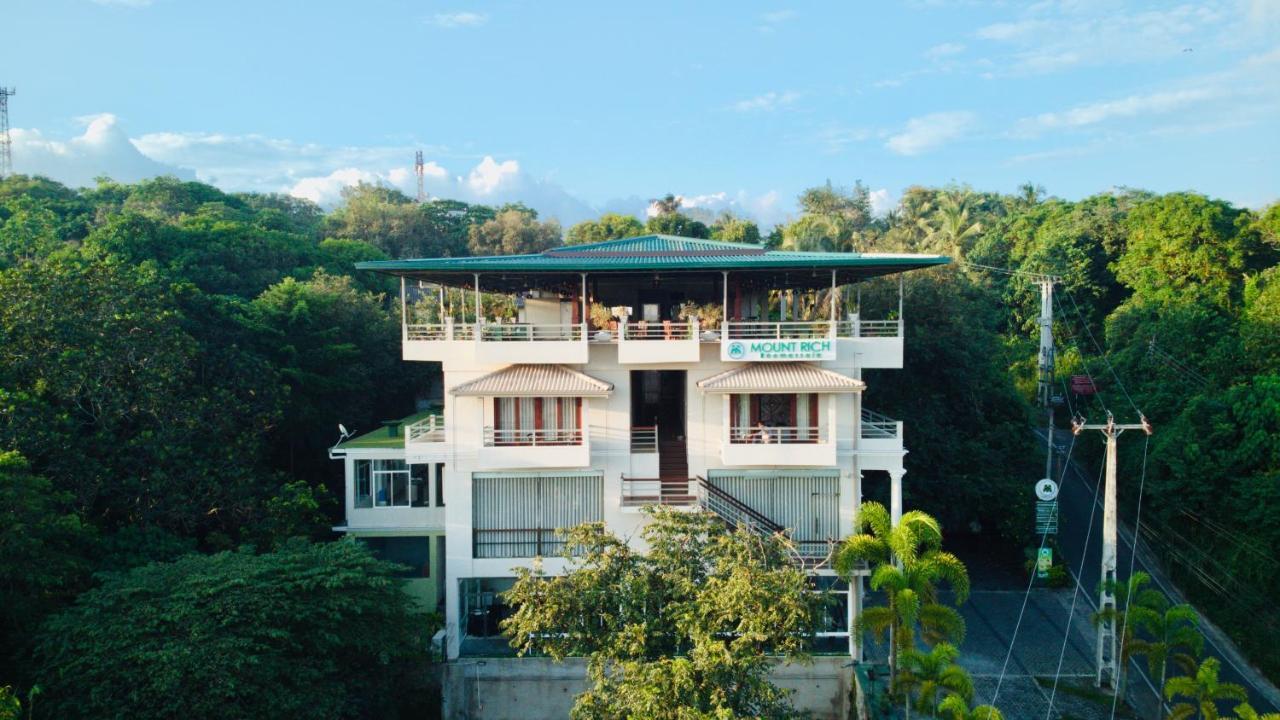 Mount Rich Rumassala Hotel Unawatuna Buitenkant foto