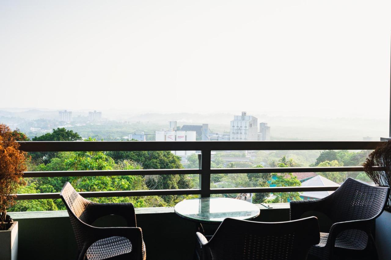 Mount Rich Rumassala Hotel Unawatuna Buitenkant foto